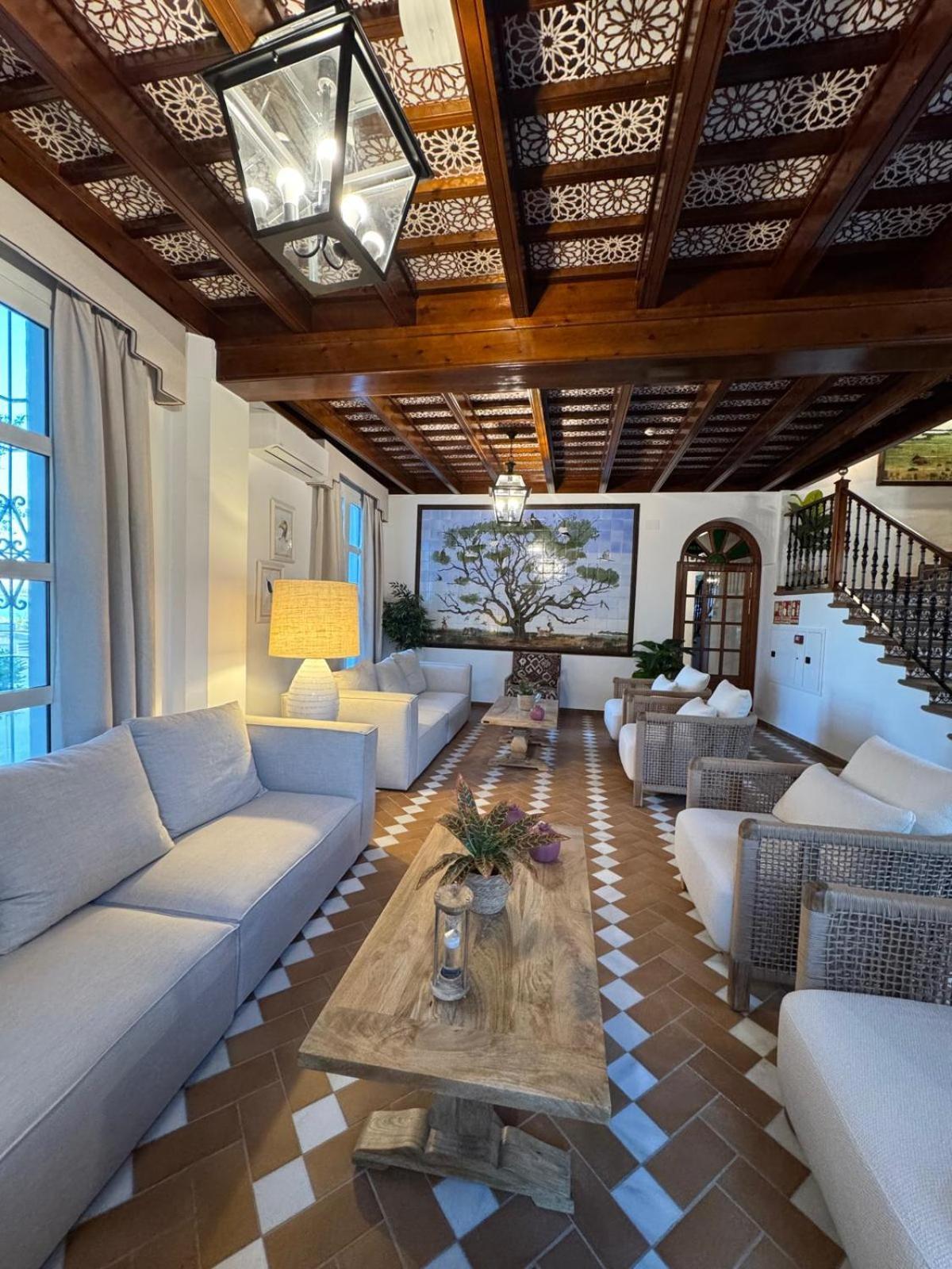 Hotel Toruno Del Rocio Эль-Росио Экстерьер фото