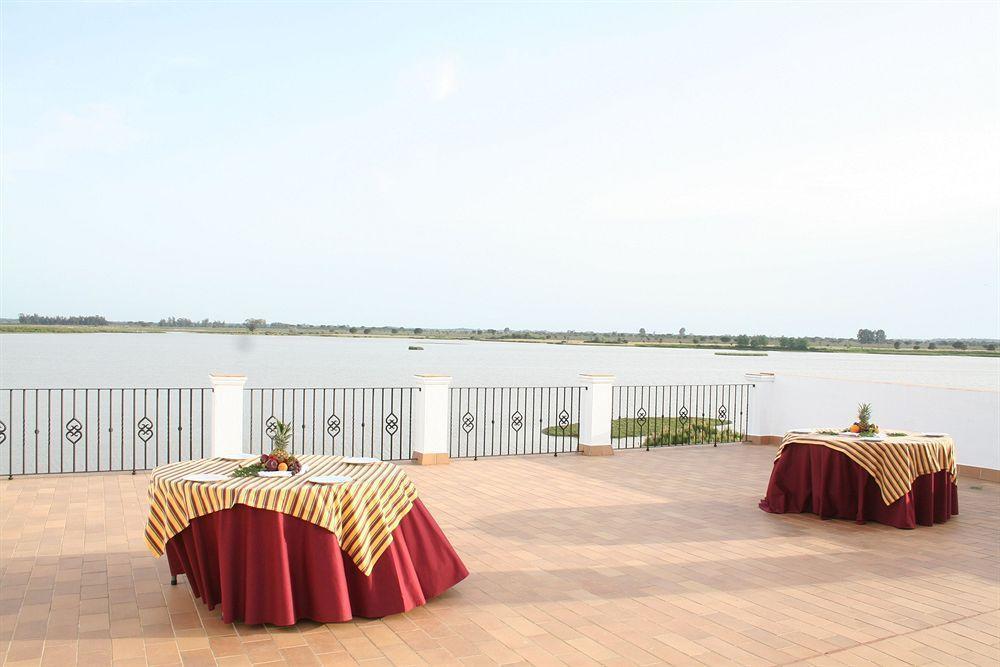 Hotel Toruno Del Rocio Эль-Росио Экстерьер фото