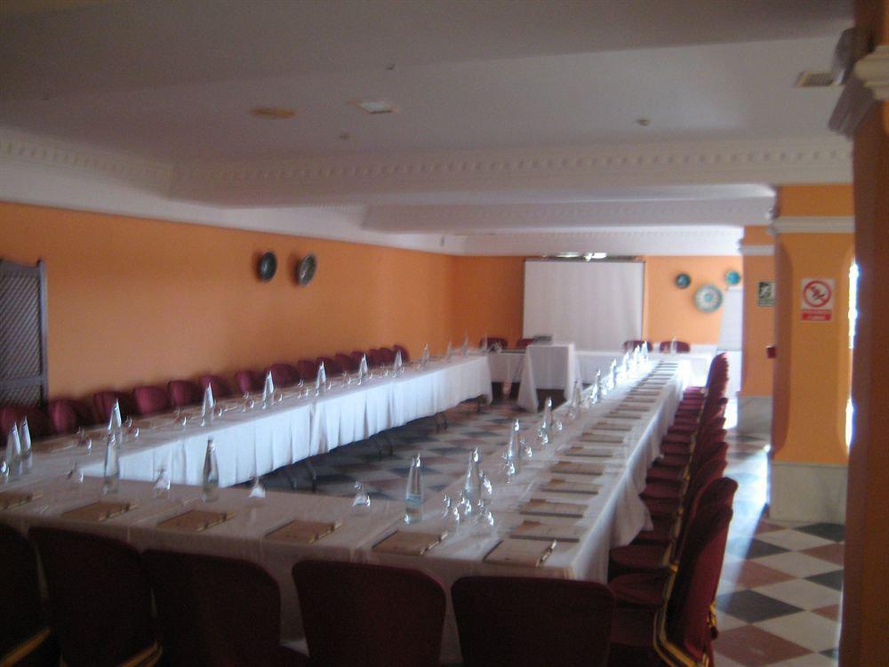 Hotel Toruno Del Rocio Эль-Росио Экстерьер фото