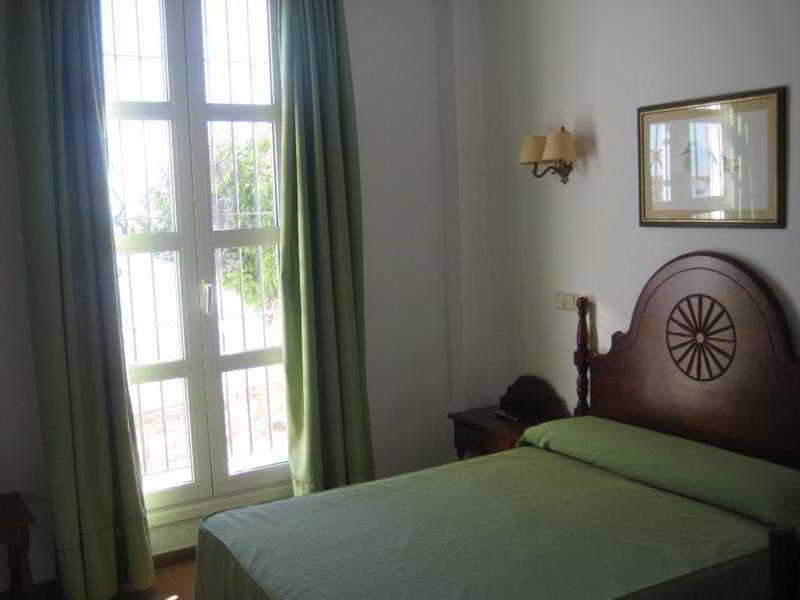 Hotel Toruno Del Rocio Эль-Росио Экстерьер фото